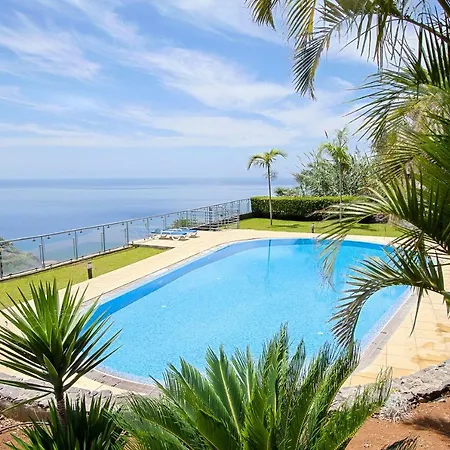 Peace Haven * Calheta (Madeira)